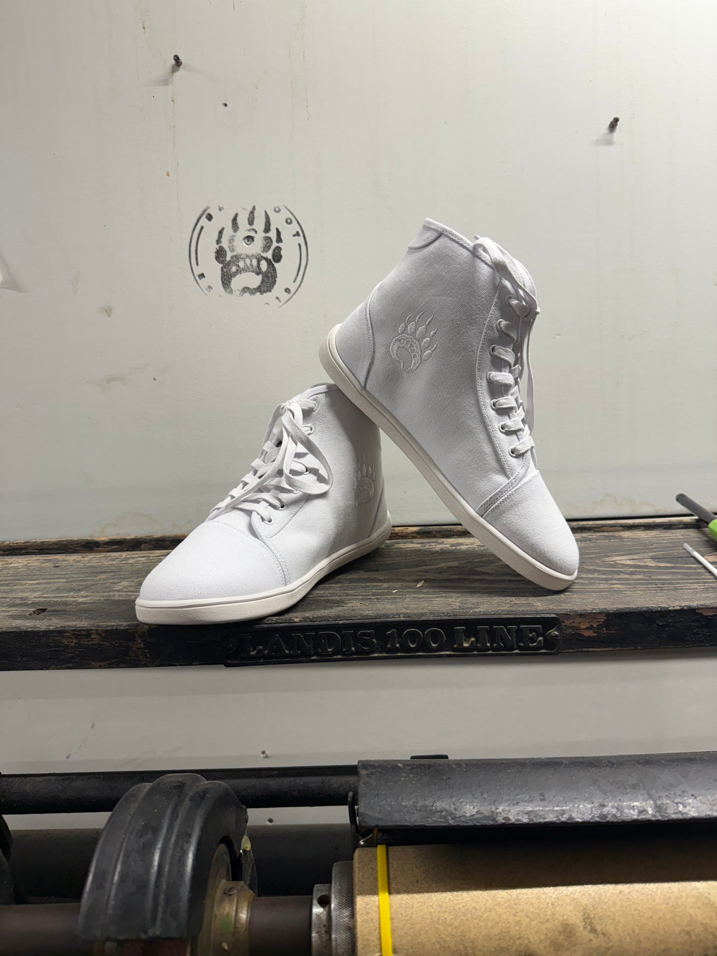 Bearly Used Footwear