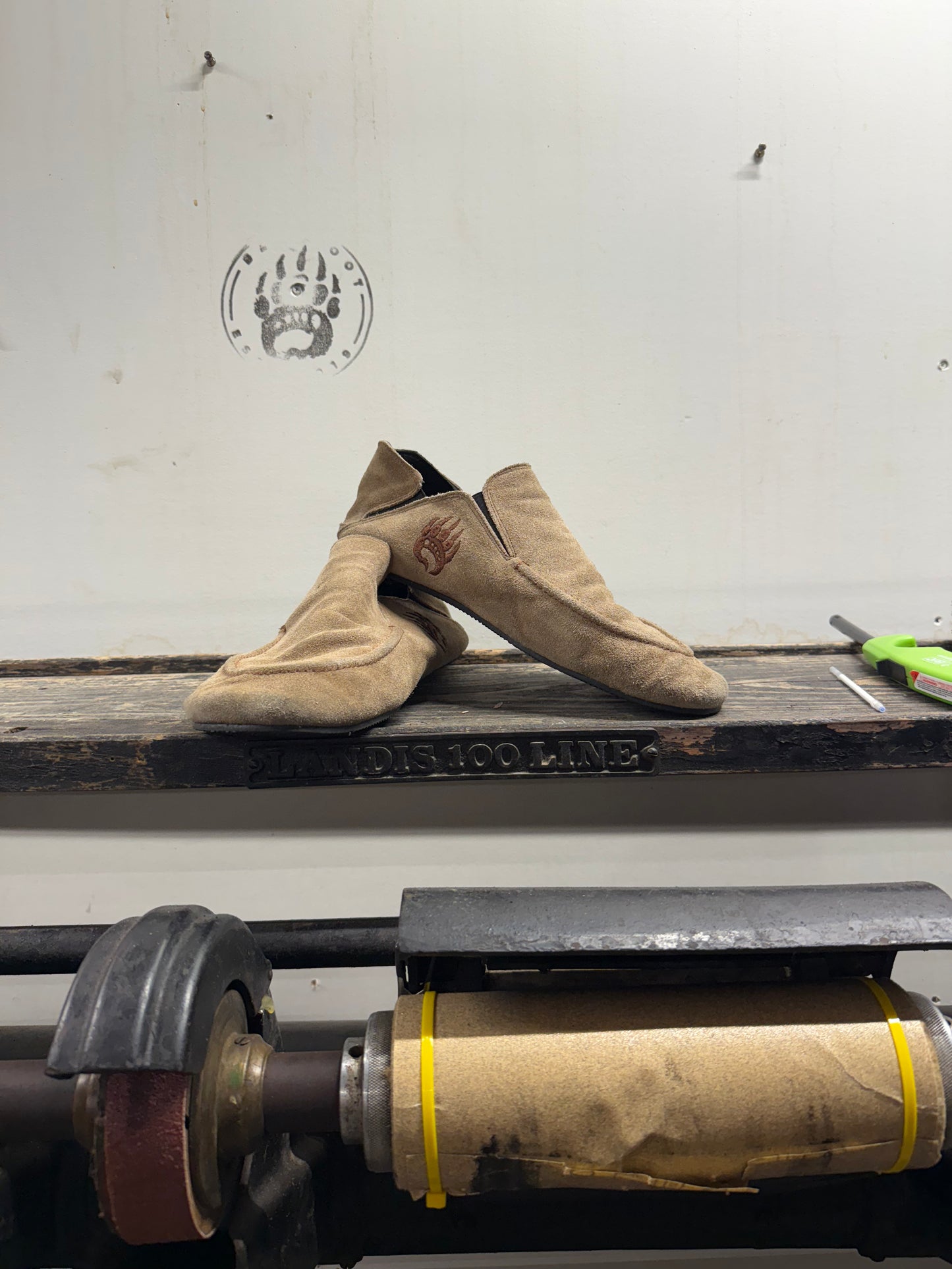 Bearly Used Footwear