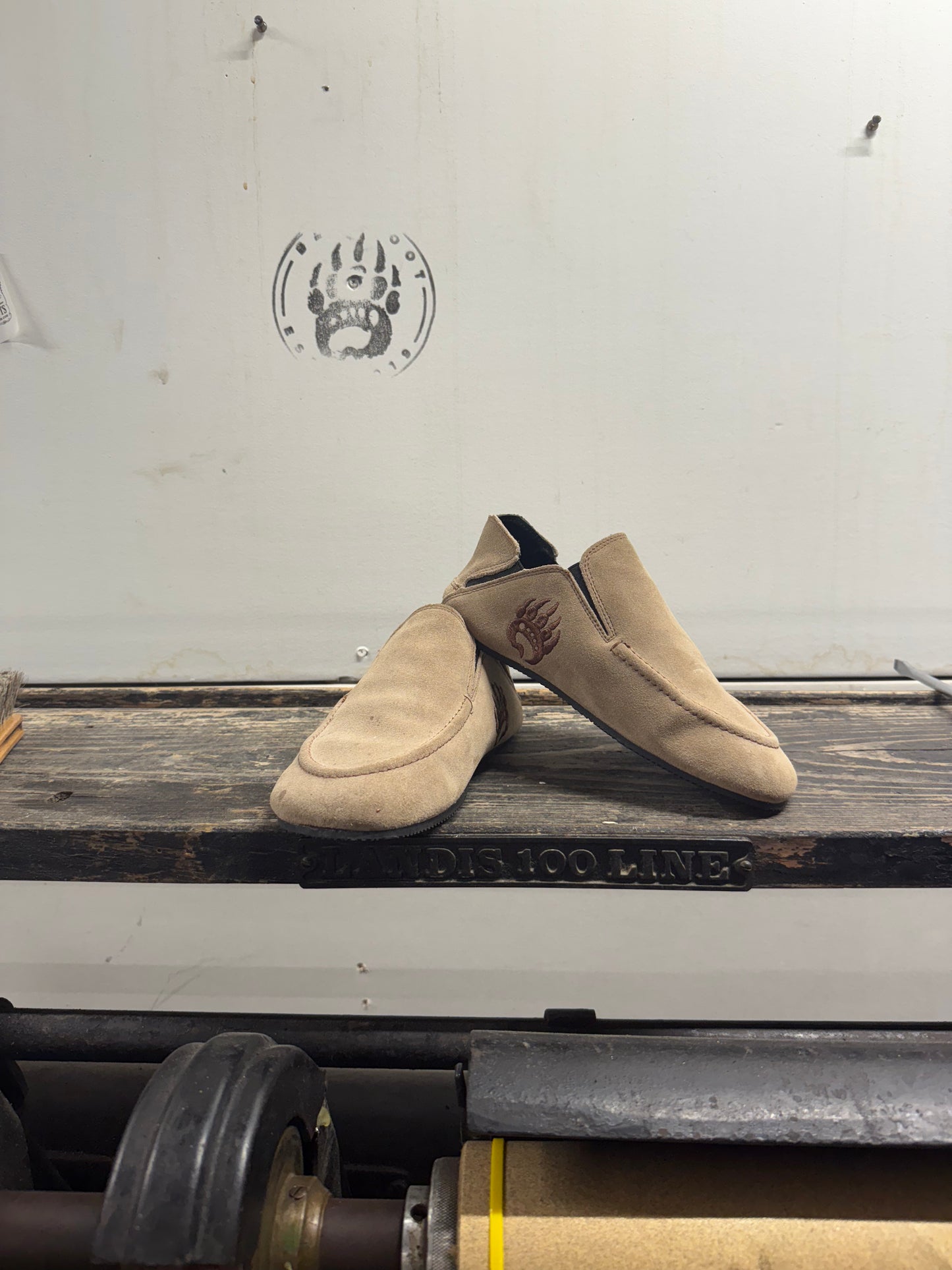 Bearly Used Footwear