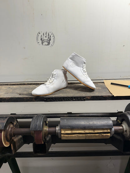 Bearly Used Footwear - Bearfoot