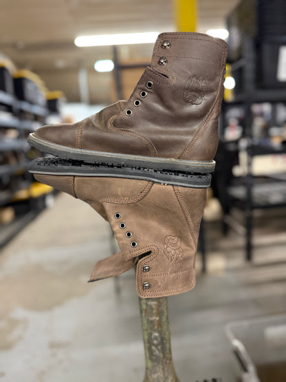 Bearly Used Footwear