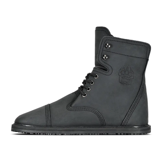 Rugged leather barefoot Timberland Bruin Black Bear boot