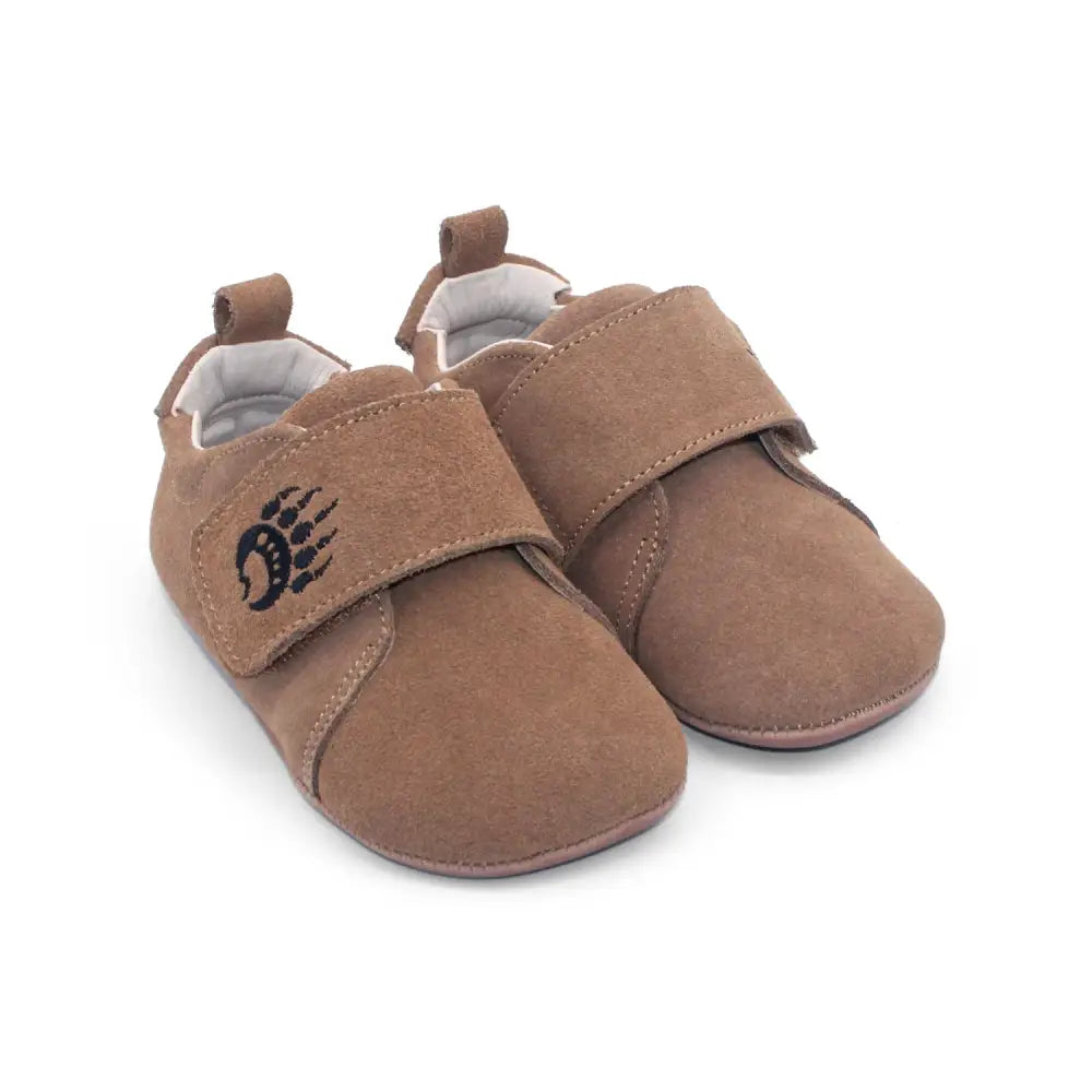 Cub SV Oak toddler’s natural barefoot shoes with bear paws