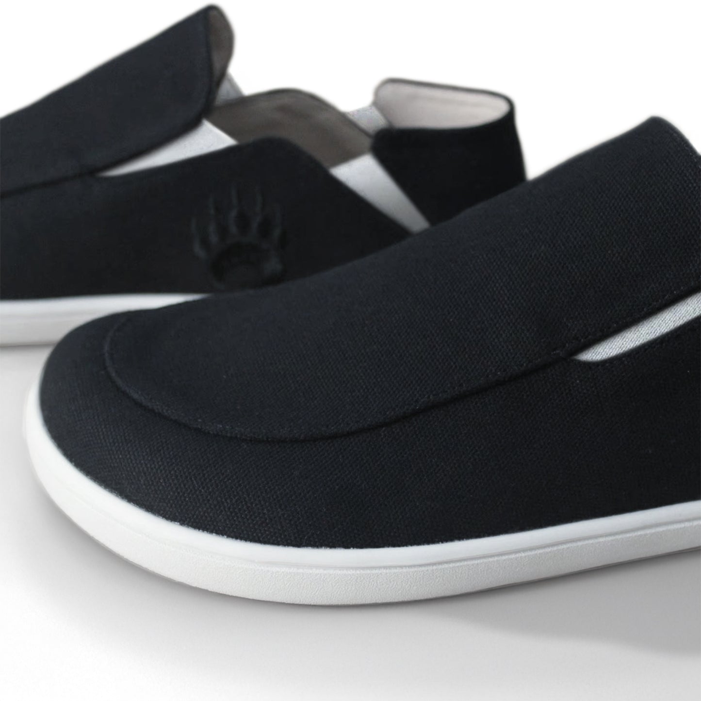 Oso CG2 - Black/White