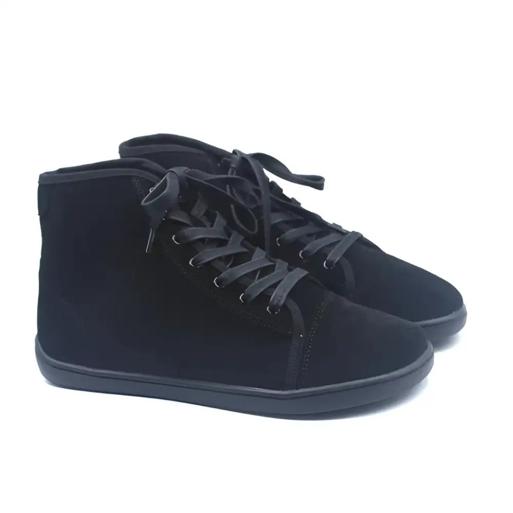 Ursus SHTG2 black high-top barefoot shoe with laces and suede material