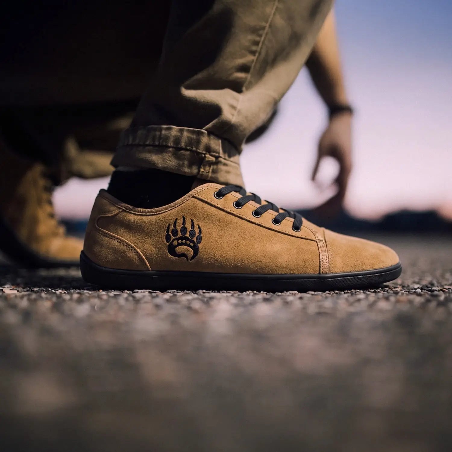 Ursus sltg2 coyote tan suede low-top sneaker with black laces and paw print logo designed for foot health